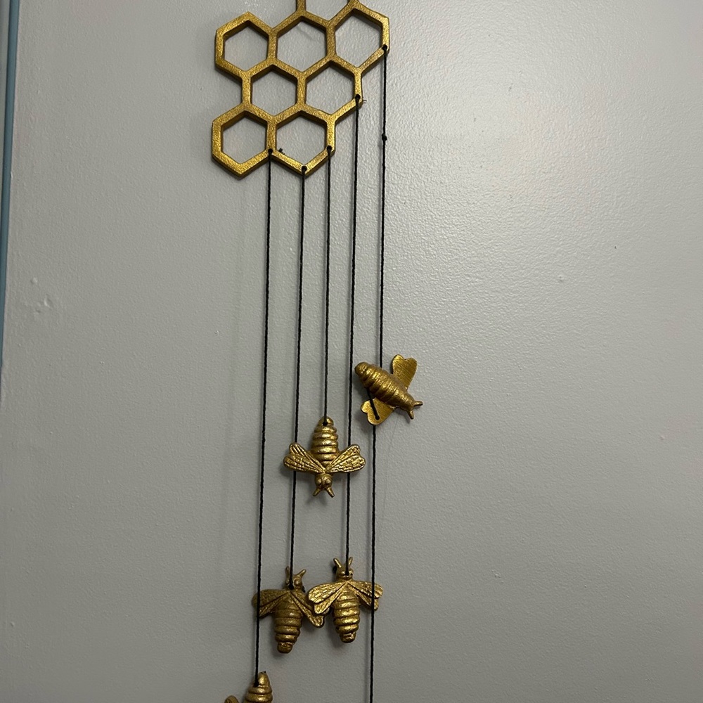 Gold Honeycomb and Bee Wall Hanging Decor